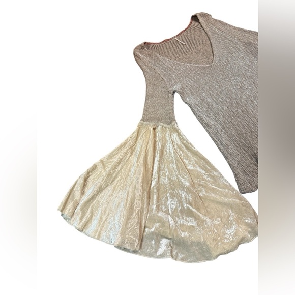 Free People Celestial Bell Sleeve Sweater Tunic Top Size Small - Picture 8 of 11